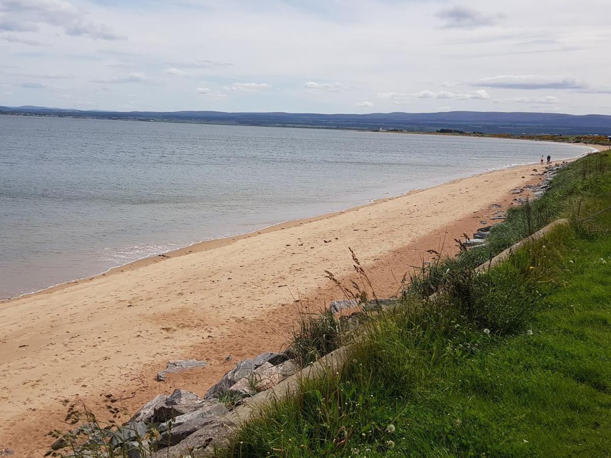 Pleasant Point Holiday Cottages Rosemarkie Buitenkant foto